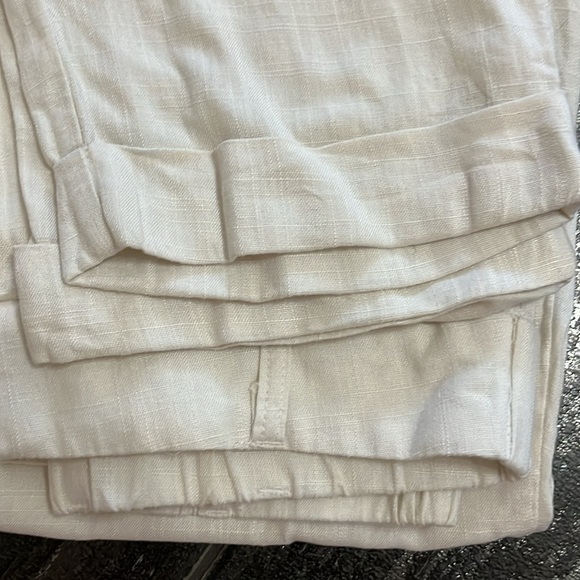 Black Tape pleated straight pant - Picture 5 of 12